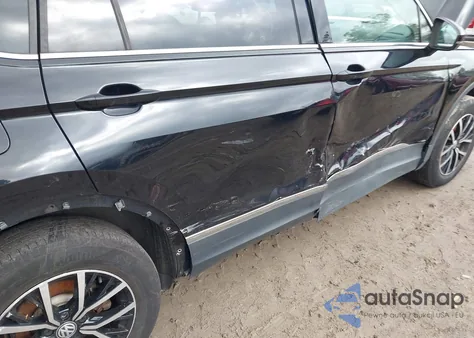 2021 Volkswagen Tiguan 2.0T Se/2.0T Se R-Line Black/2.0T Sel z USA, uszkodzony, nr VIN 3VV2B7AX7MM011394